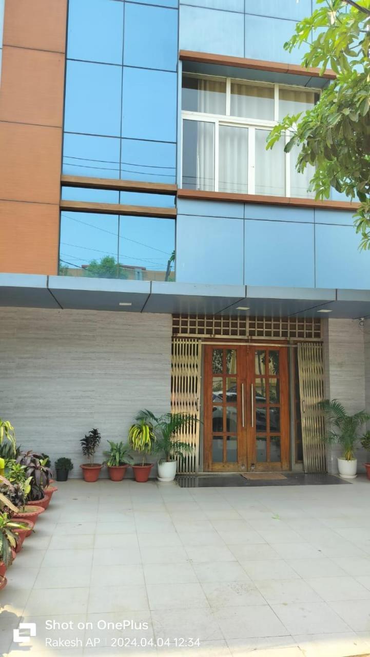 Hotel Paradise Convention Bhubaneswar Extérieur photo